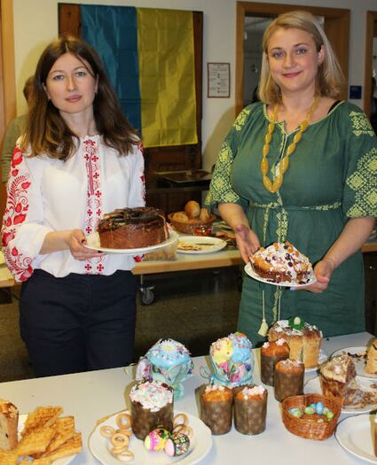 Osterfest ukrainer Yuliia-Svitlana-k.JPG