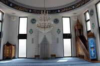 1 Gebetsraum-Moschee-k.JPG